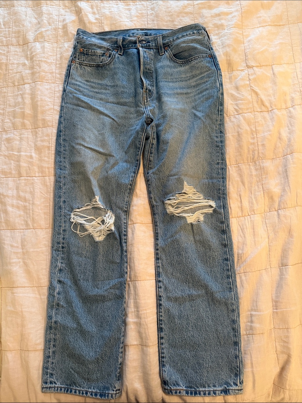 LEVIS 501 Classic Distressed Straight-Leg Jeans - 32x30